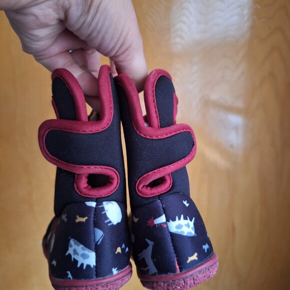 Toddler waterproof winter Bogs boots - Picture 3 of 6
